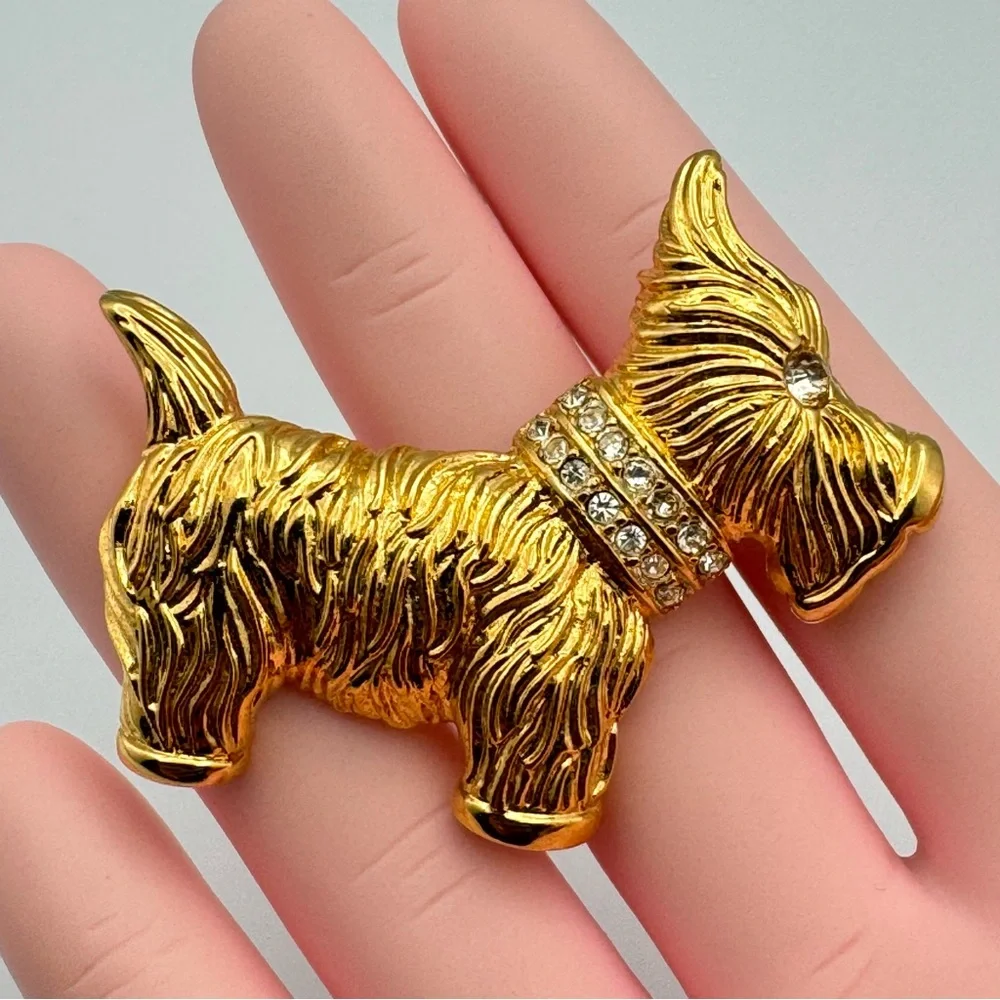 Napier Gold-Tone Scottie Dog Brooch with Rhinestone Collar Vintage